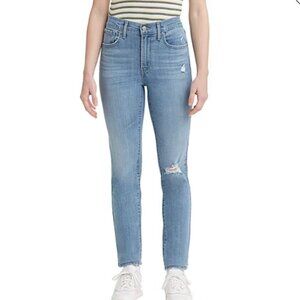 Levi’s 724 High Rise Straight Leg Jeans (light wash)